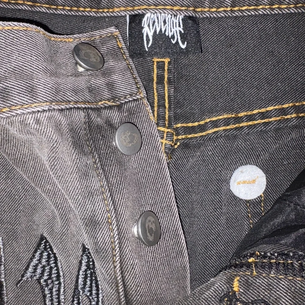 Grey Revenge straight leg Jeans - Picture 4 of 5
